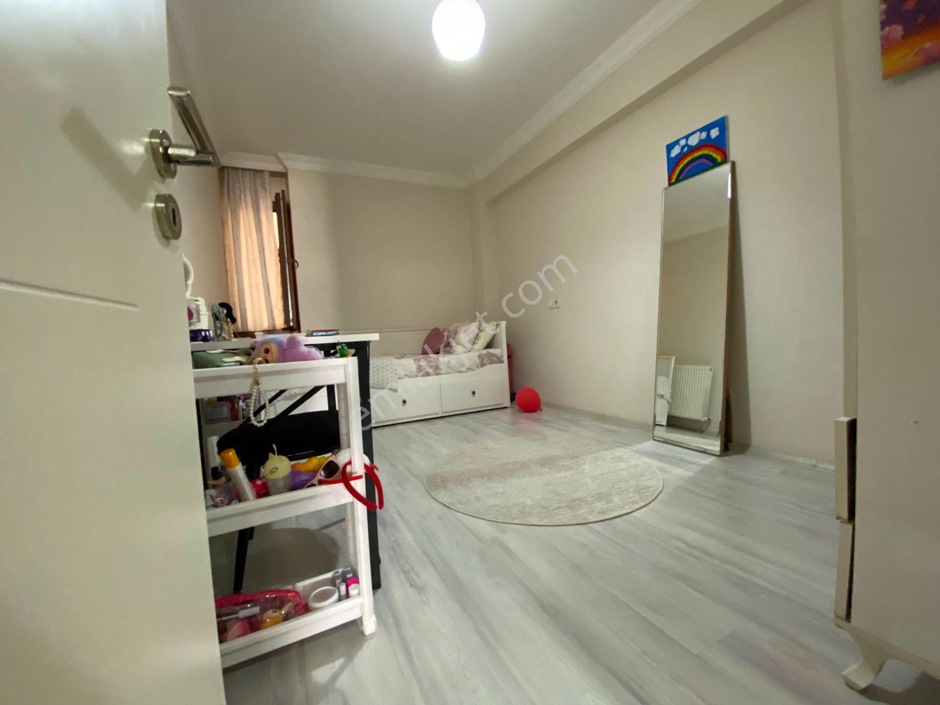 Merkez Efendi Mahallesidaire Site İçi 3+1 115m2 5 Katınının 3 Katı Açık Mutfak Full Özelikli Petek K — fotoğraf 17