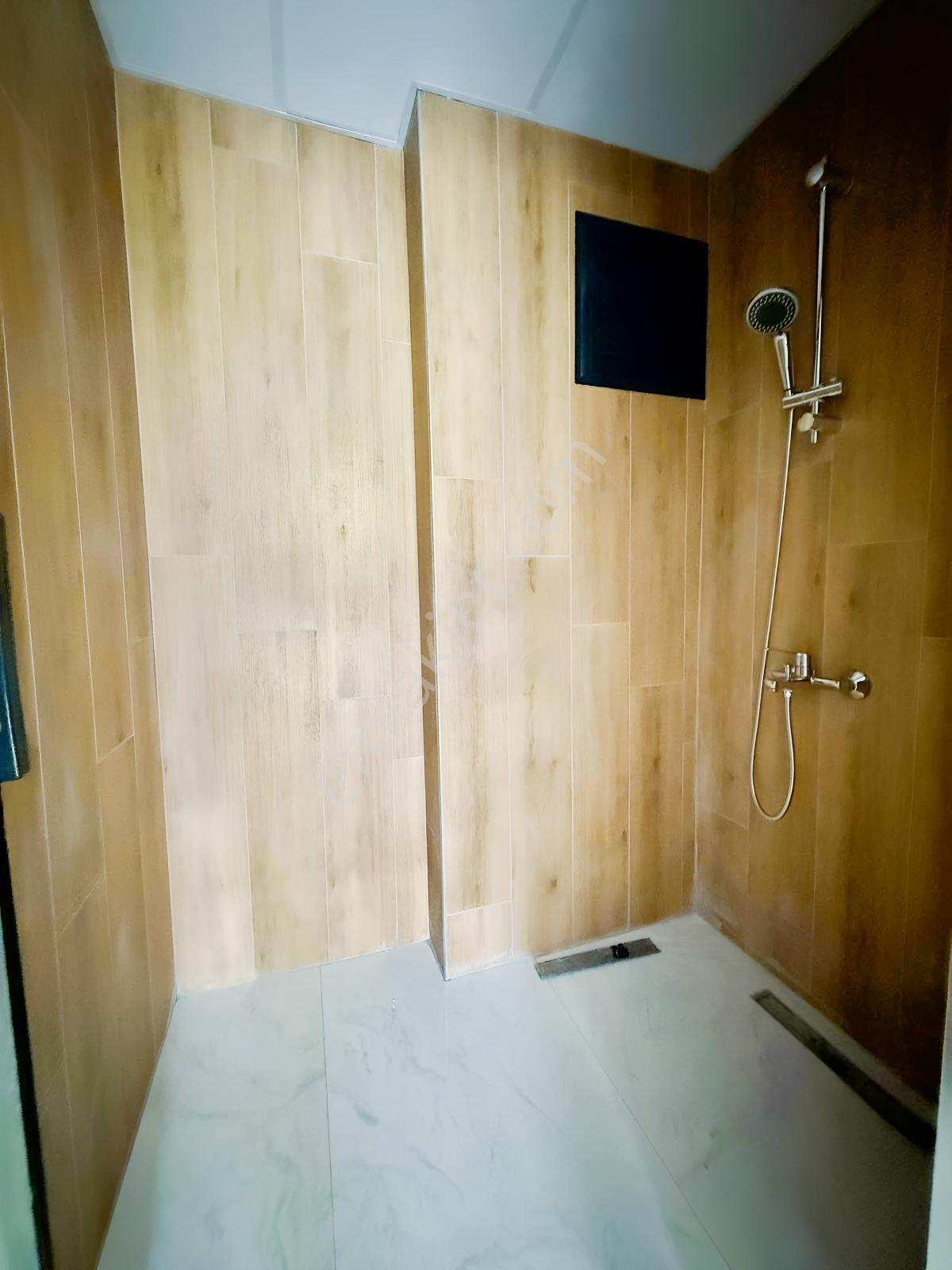 Zeytinköy'de 2+1 Ebeveyn Banyolu Yeşil Alan Cepheli Daireler — fotoğraf 11