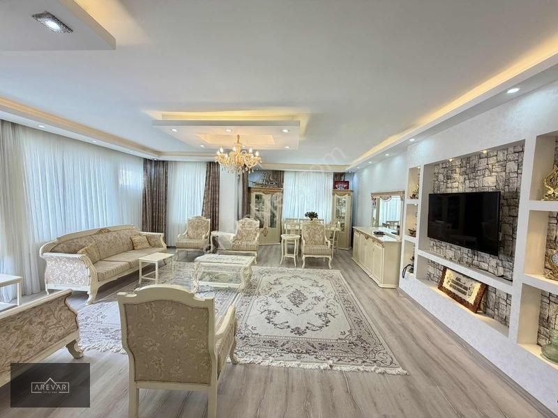 Arevar'dan Batıkent'te Satılık Geniş 4+1 Daire — fotoğraf 3