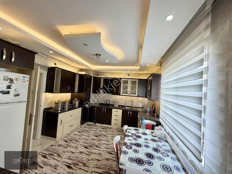 Arevar'dan Batıkent'te Satılık Geniş 4+1 Daire — fotoğraf 7