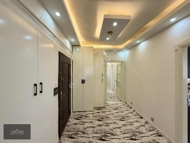 Arevar'dan Batıkent'te Satılık Geniş 4+1 Daire — fotoğraf 9