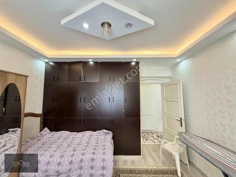 Arevar'dan Batıkent'te Satılık Geniş 4+1 Daire — fotoğraf 15