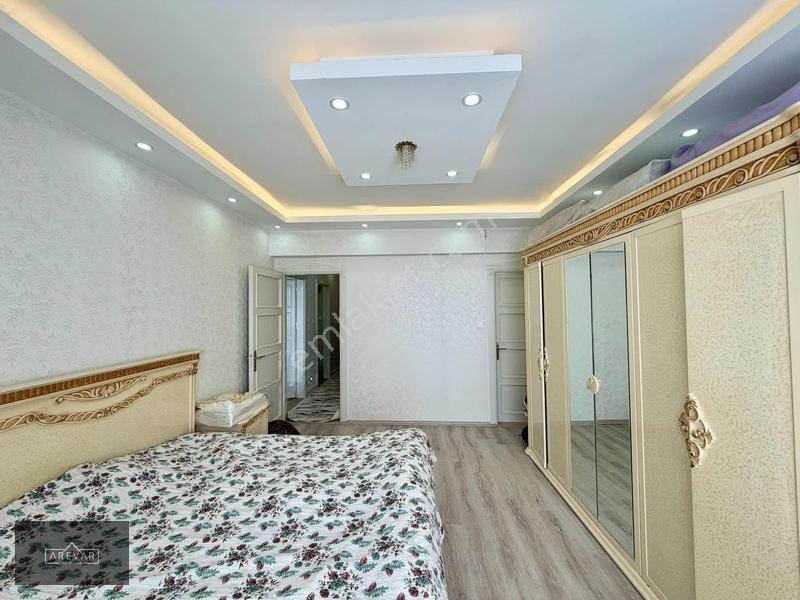 Arevar'dan Batıkent'te Satılık Geniş 4+1 Daire — fotoğraf 18