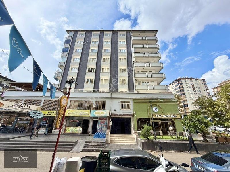 Arevar'dan Batıkent'te Satılık Geniş 4+1 Daire — fotoğraf 32