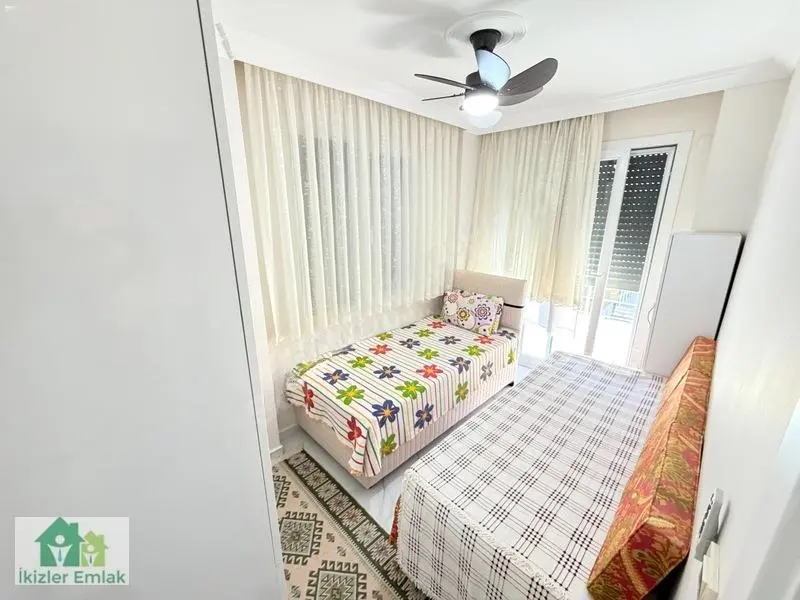 Ürkmez Doğanbey De Lüks Yapılı Geniş Ve Konforlu 3+1 Villa — fotoğraf 27