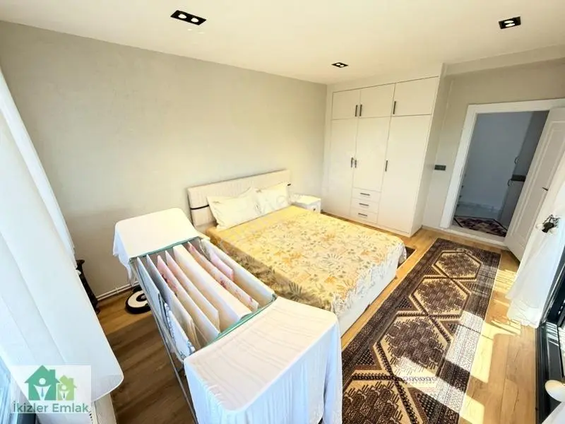 Ürkmez Doğanbey De Lüks Yapılı Geniş Ve Konforlu 3+1 Villa — fotoğraf 33