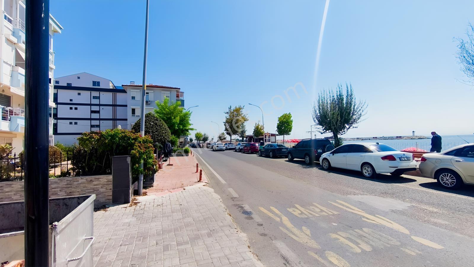 Kaya Emlak-şarköy Sarıcapaşa Cad. Denize Sıfır 2+1 Satılık Daire — fotoğraf 23