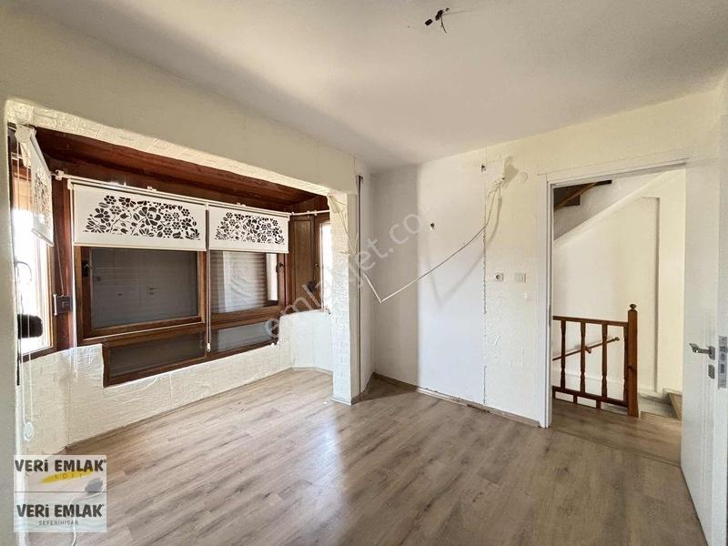 Veri'den Akarca Plajı'na Yürüme Mesafesinde Satılık Yazlık/villa — fotoğraf 22