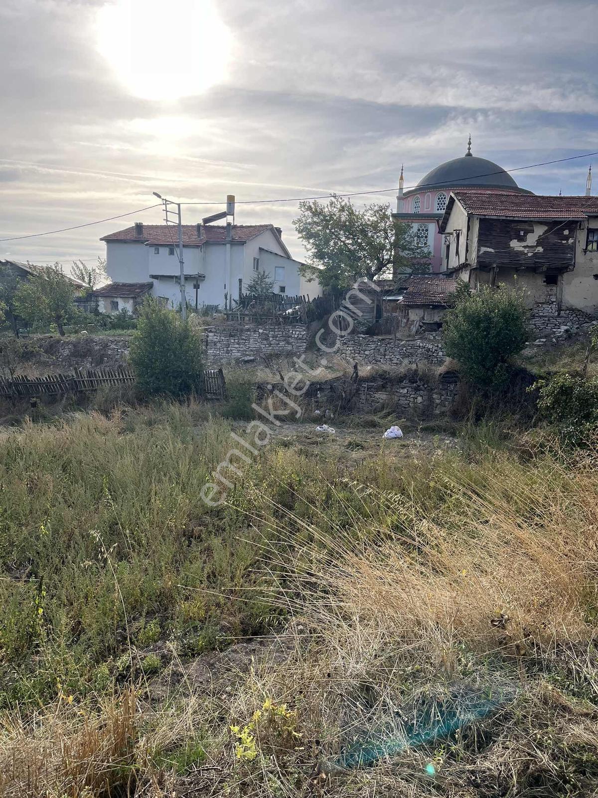 Köy İçi İmarlı Uygun Fiyat Arsa