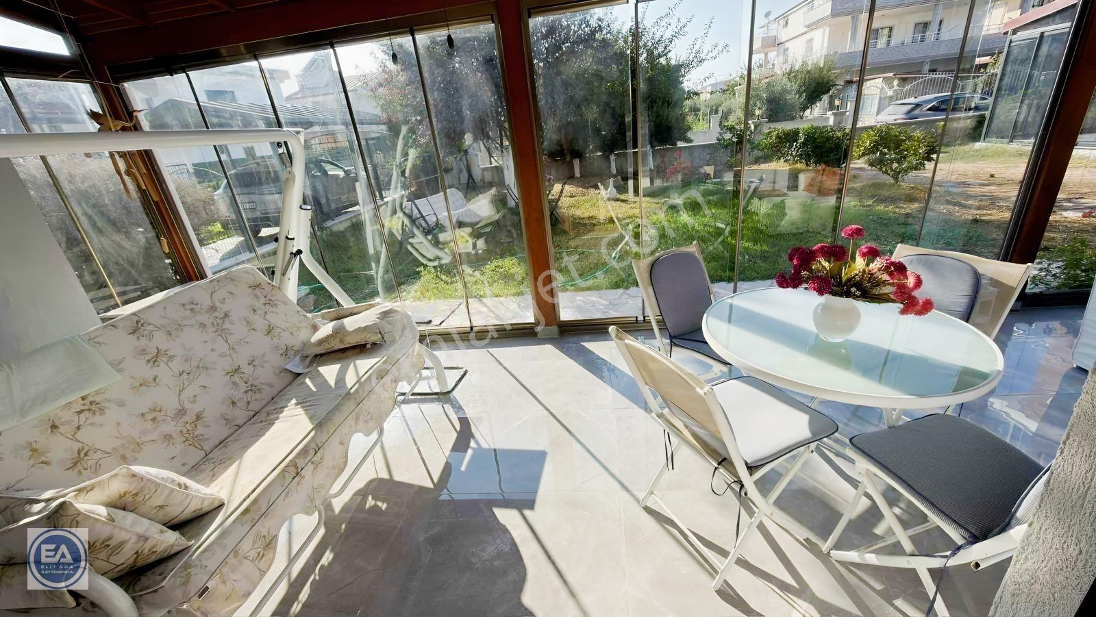 Kuşadası Davutlar'da Tek Müstakil Satılık Havuzlu Villa — fotoğraf 4