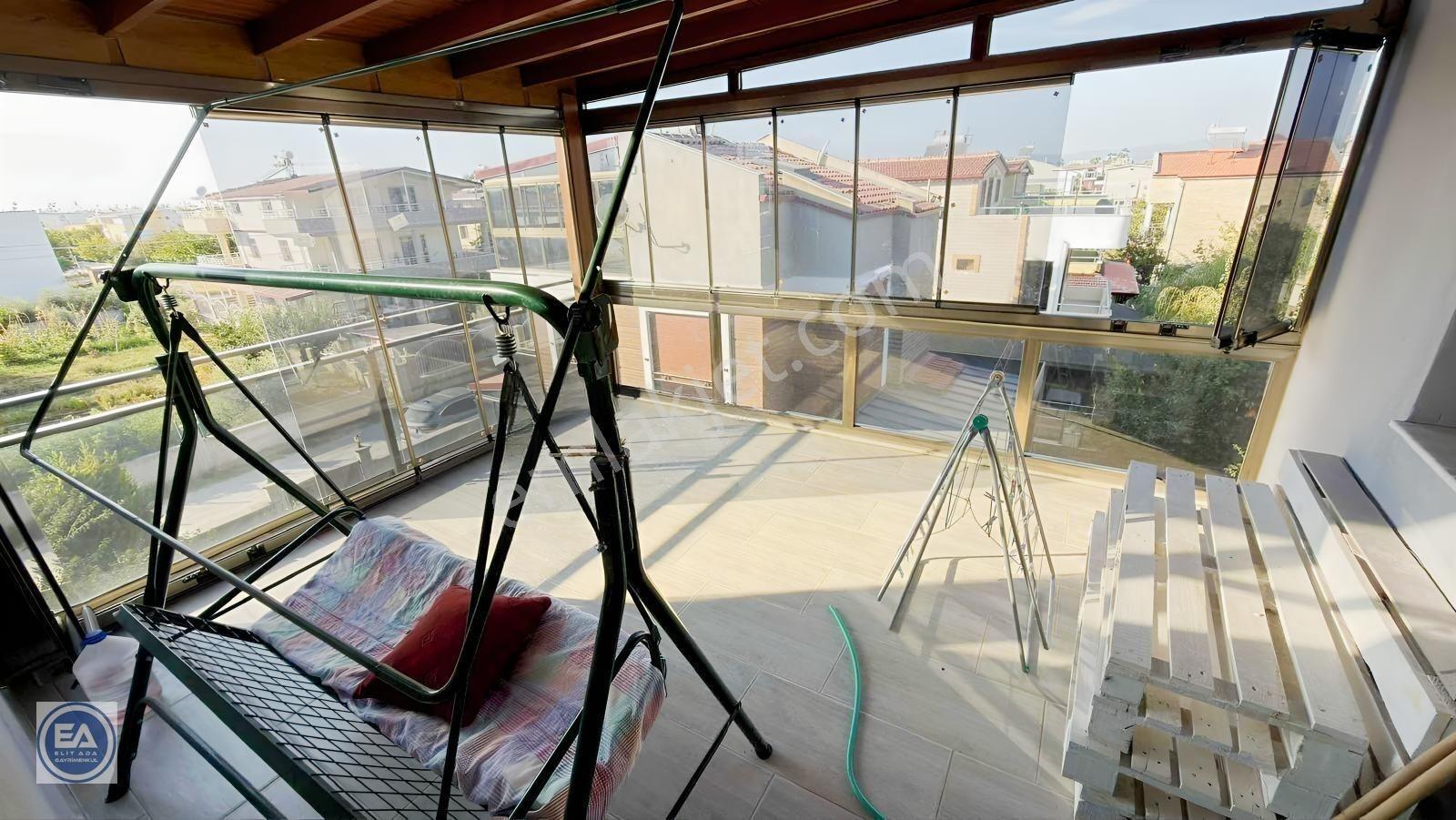 Kuşadası Davutlar'da Tek Müstakil Satılık Havuzlu Villa — fotoğraf 10
