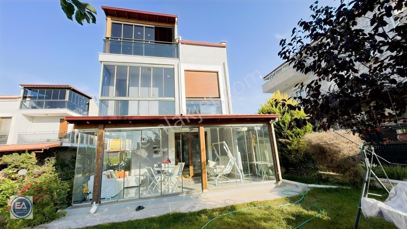 Kuşadası Davutlar'da Tek Müstakil Satılık Havuzlu Villa — fotoğraf 24