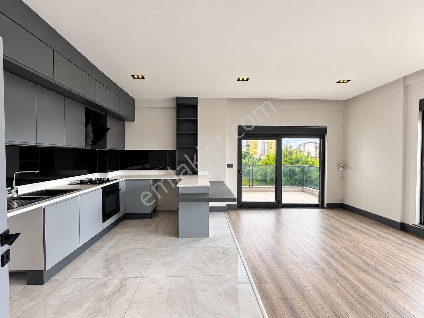 Bahçe Kullanımlı Satılık 2+1 Daire — fotoğraf 10