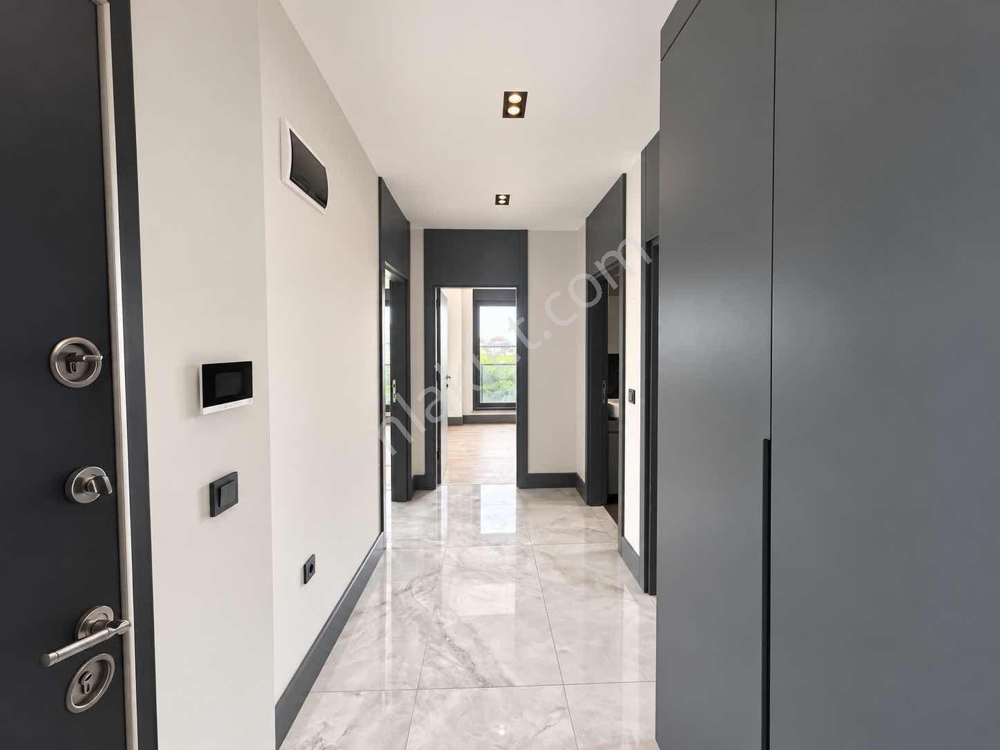 Bahçe Kullanımlı Satılık 2+1 Daire — fotoğraf 14