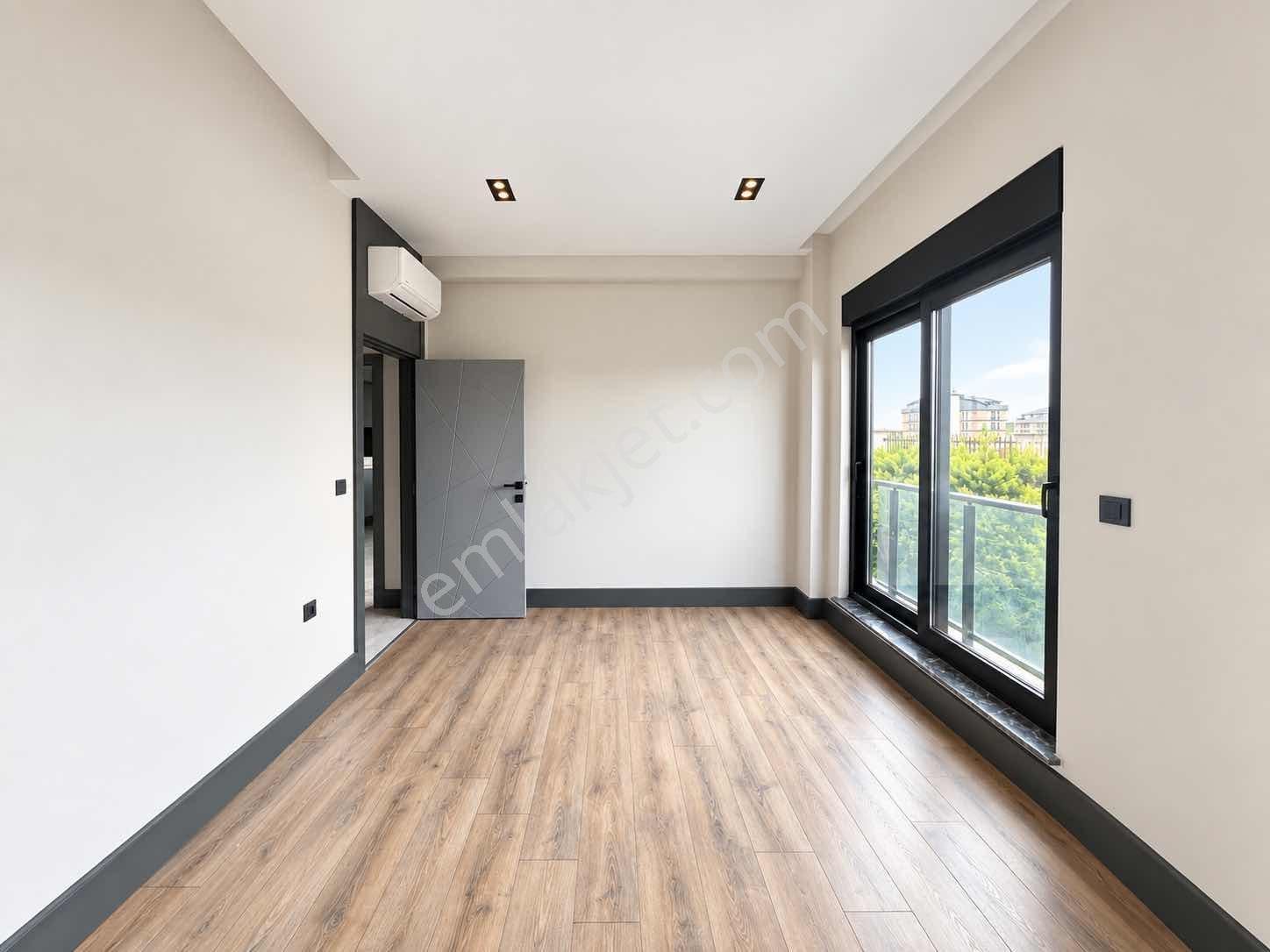 Bahçe Kullanımlı Satılık 2+1 Daire — fotoğraf 16