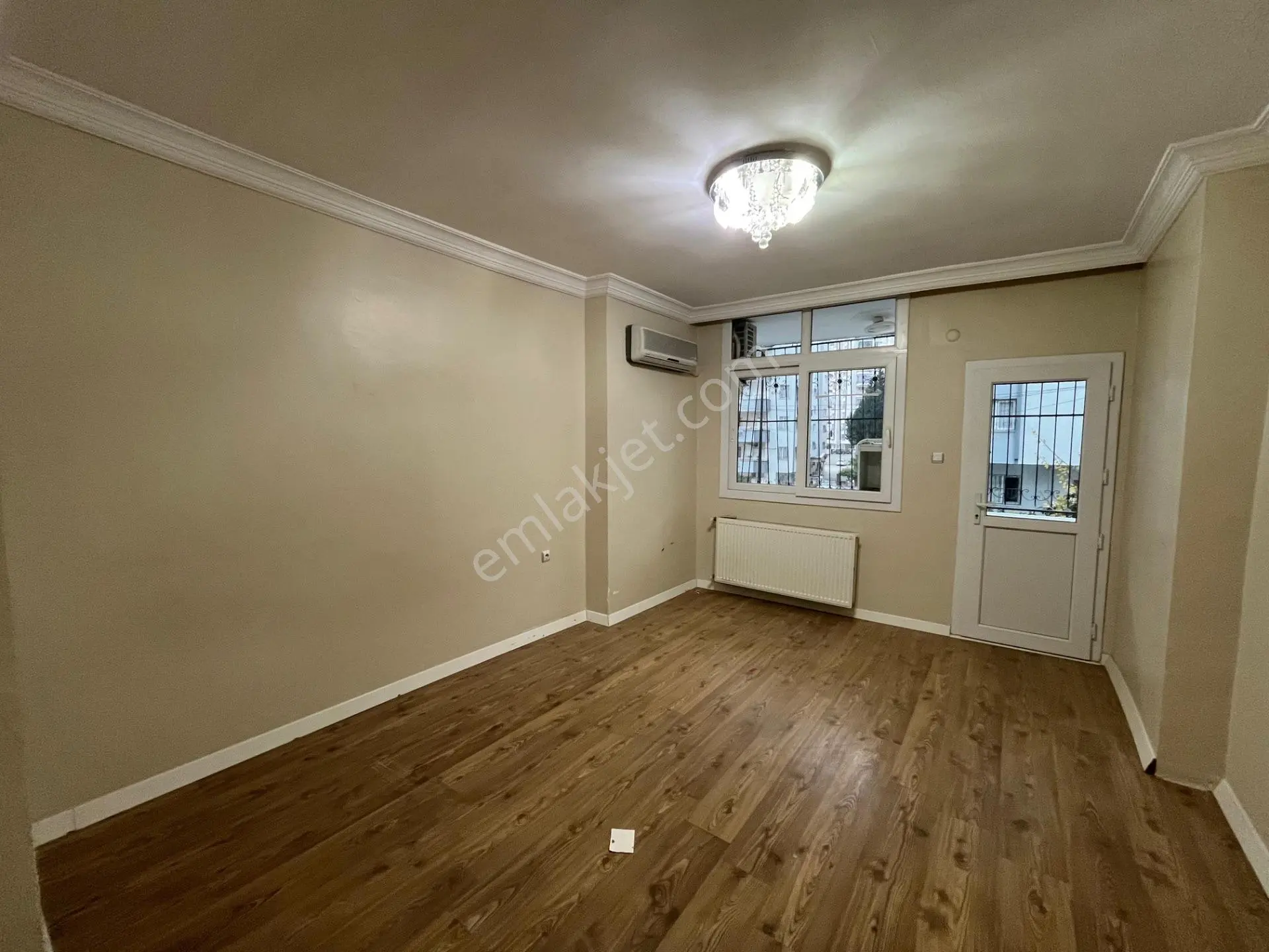3+1 Güzelyalı 10-1katı Dgaz Kap.mutfak G.odası Geniş Kgb Cephe 185m2 Araç Takas Olur Hasarsız — fotoğraf 12