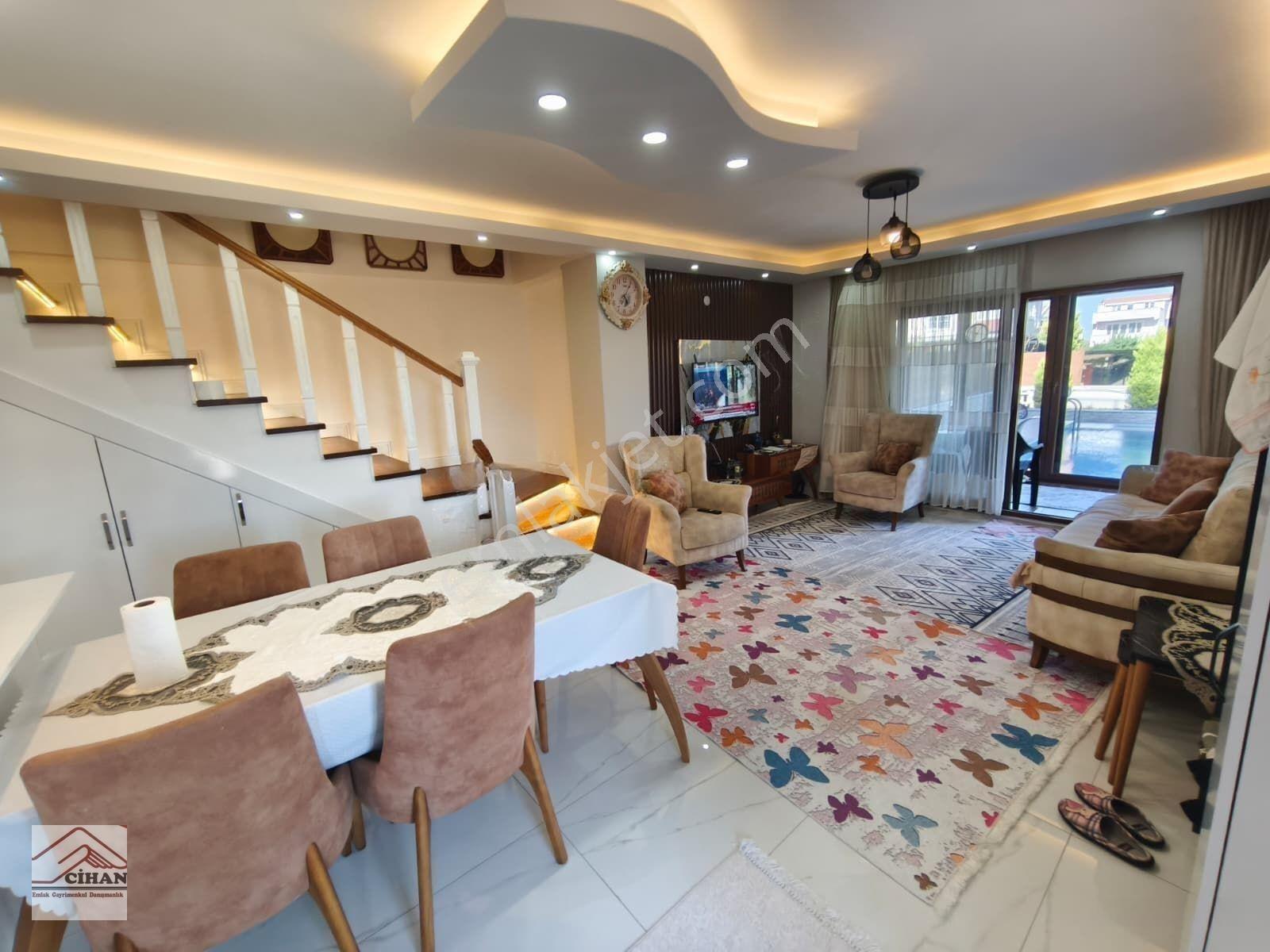 Şarköyde Deniz Manzaralı | Denize 350m Triplex Kupon Villa!!! — fotoğraf 27