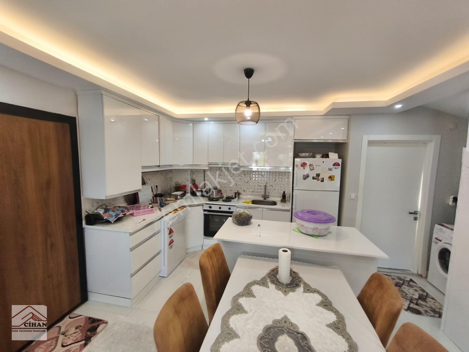 Şarköyde Deniz Manzaralı | Denize 350m Triplex Kupon Villa!!! — fotoğraf 33