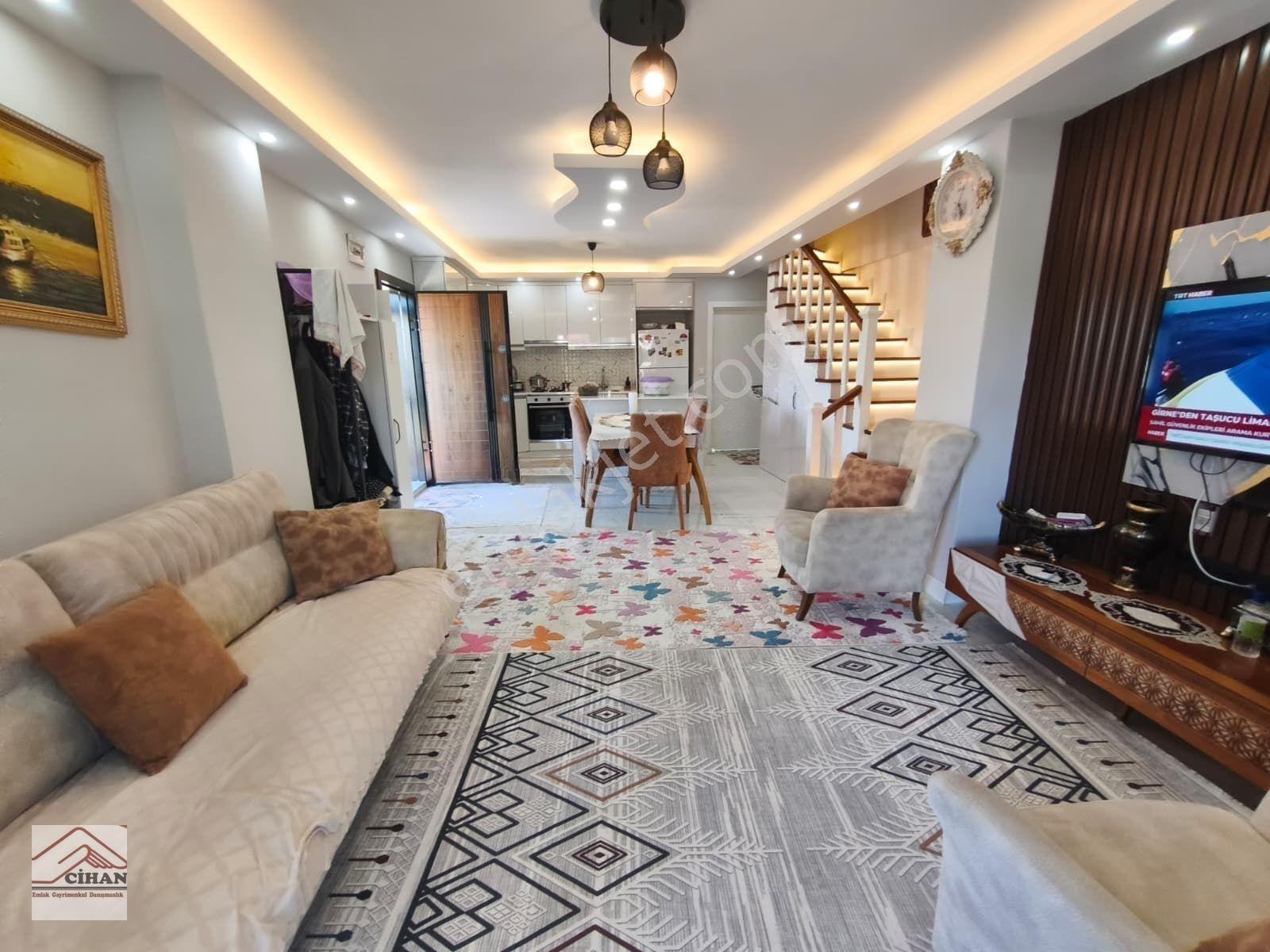 Şarköyde Deniz Manzaralı | Denize 350m Triplex Kupon Villa!!! — fotoğraf 35