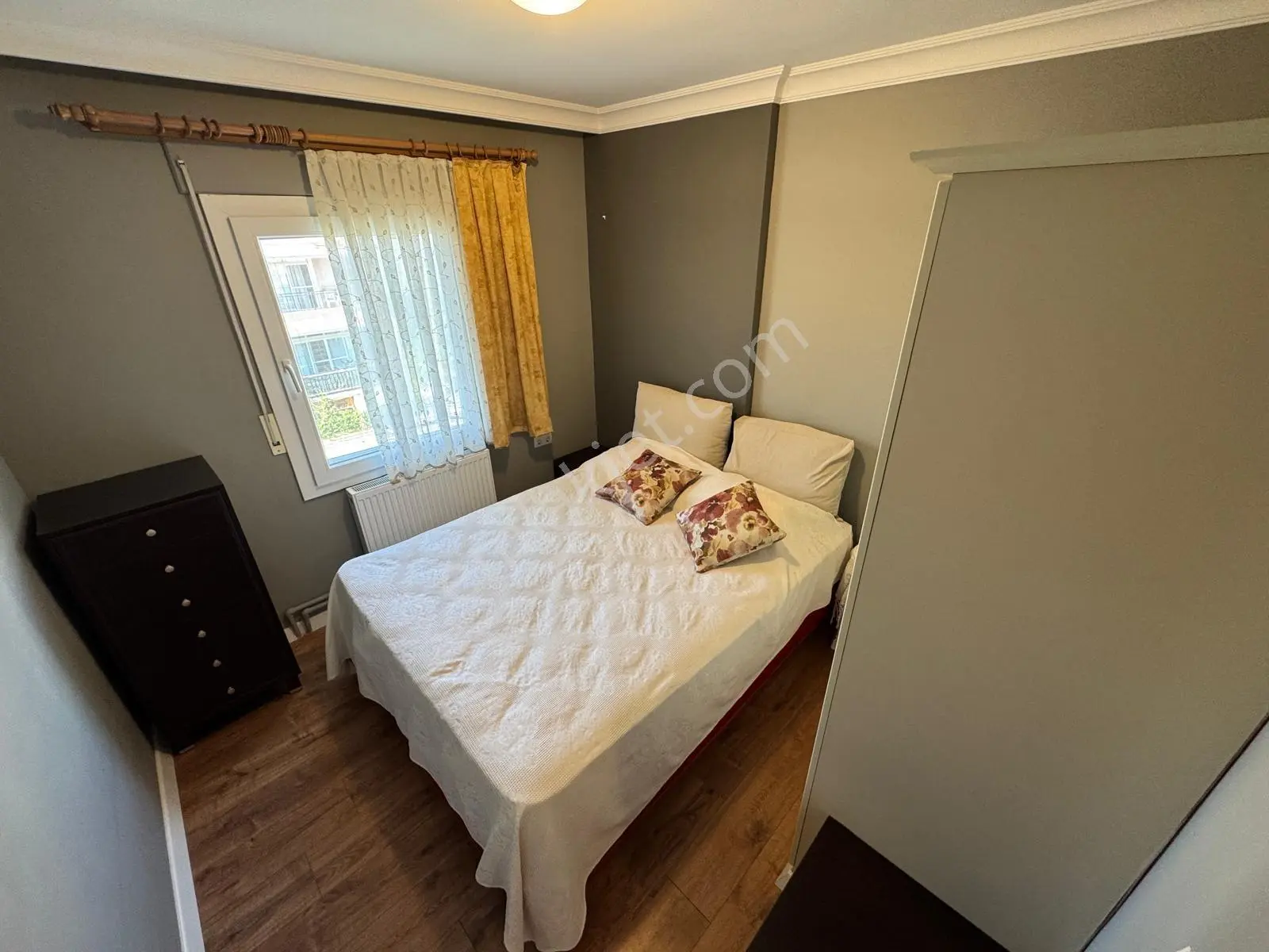 Kadınlar Denizi’nde Havuzlu Sitede 2+1 Satılık Daire — fotoğraf 6
