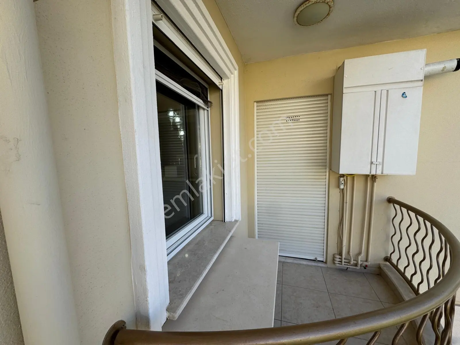 Kadınlar Denizi’nde Havuzlu Sitede 2+1 Satılık Daire — fotoğraf 14