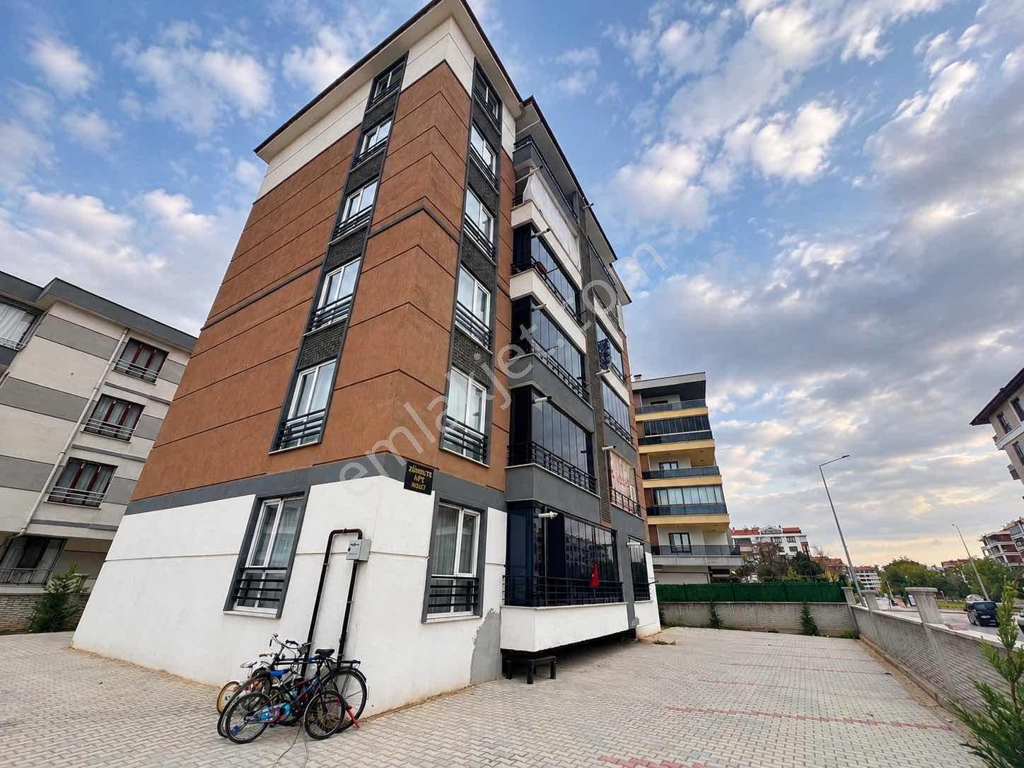 Fetih Caddesi Yakını Sıfır 2+1 Hemen Taşınmaya Hazır Daire