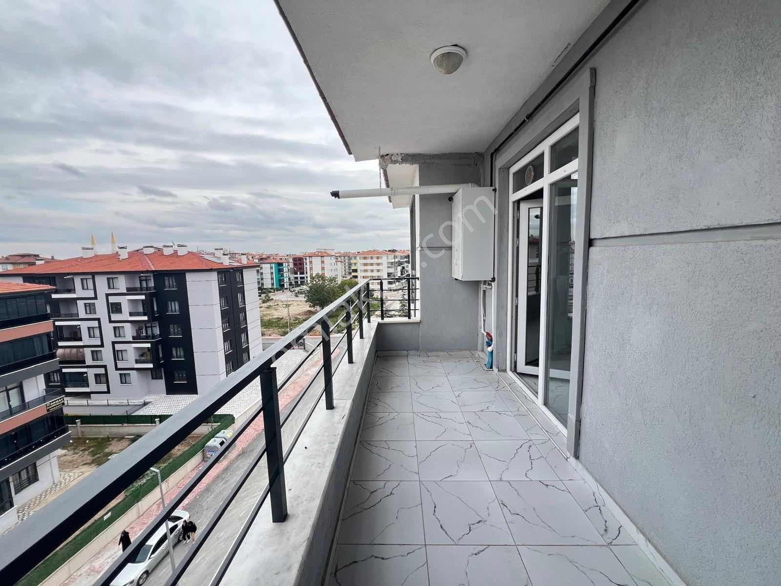Fetih Caddesi Yakını Sıfır 2+1 Hemen Taşınmaya Hazır Daire — fotoğraf 17