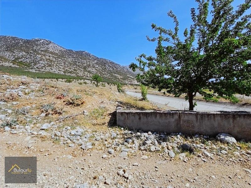 Kapanmaz Cepheli Yayla Manzaralı Arazi. — fotoğraf 10