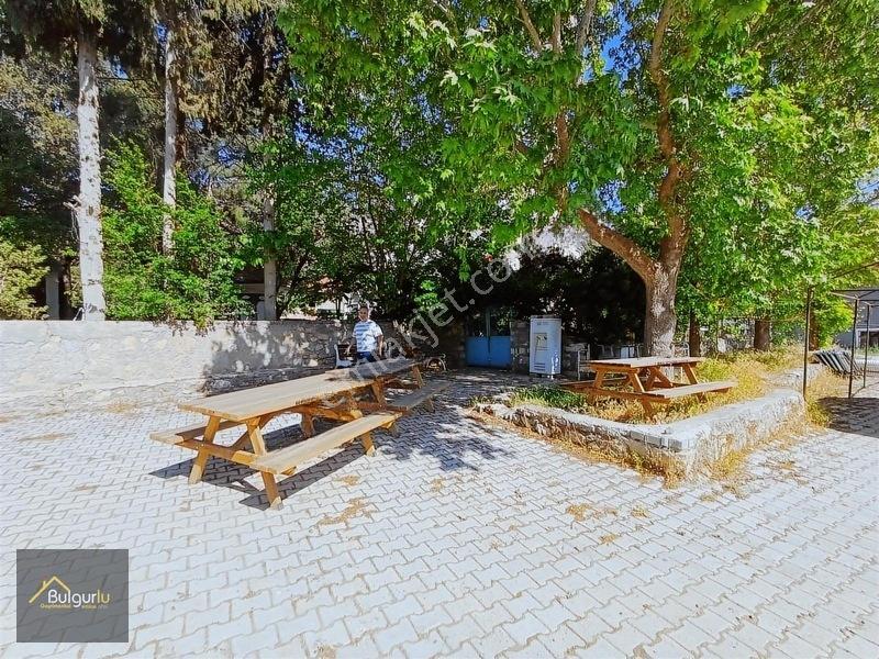 Kapanmaz Cepheli Yayla Manzaralı Arazi. — fotoğraf 22