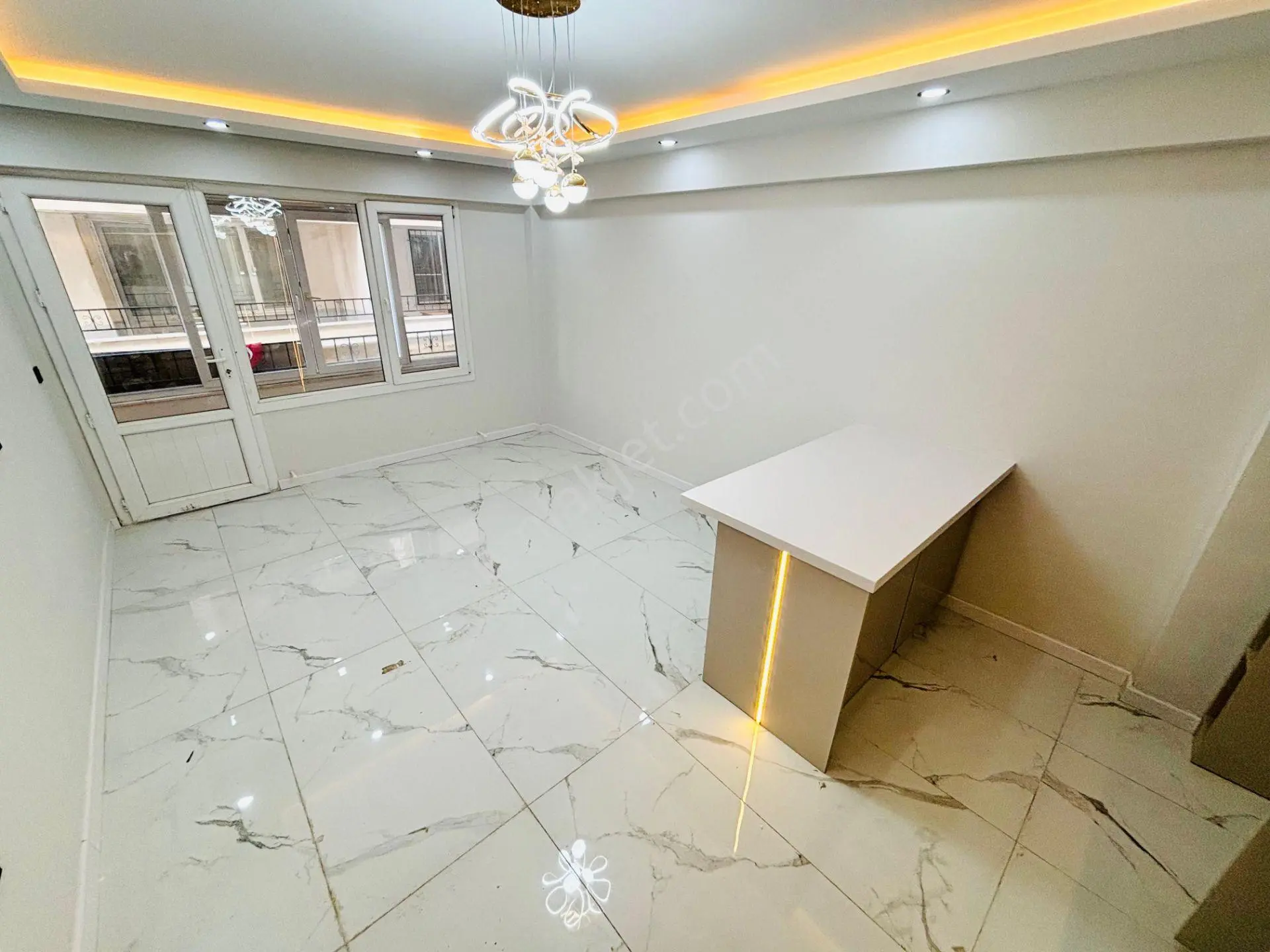 Yükselden Altınkumda 50 M² Şık Ada Mutfaklı 1+1 Satılık Daire — fotoğraf 25