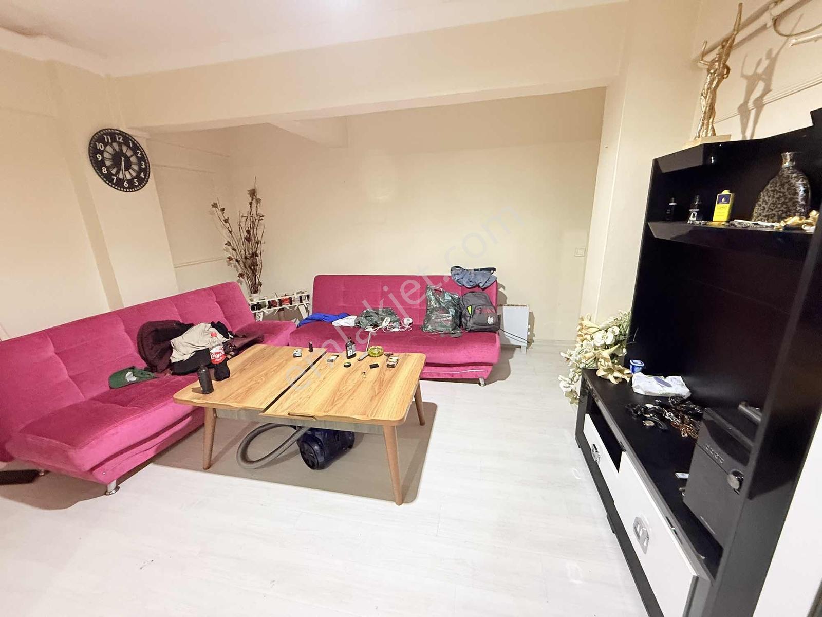 Arzu Emlak'Tan Gazi Mah Düz Girişli Bahçe Kat Daire