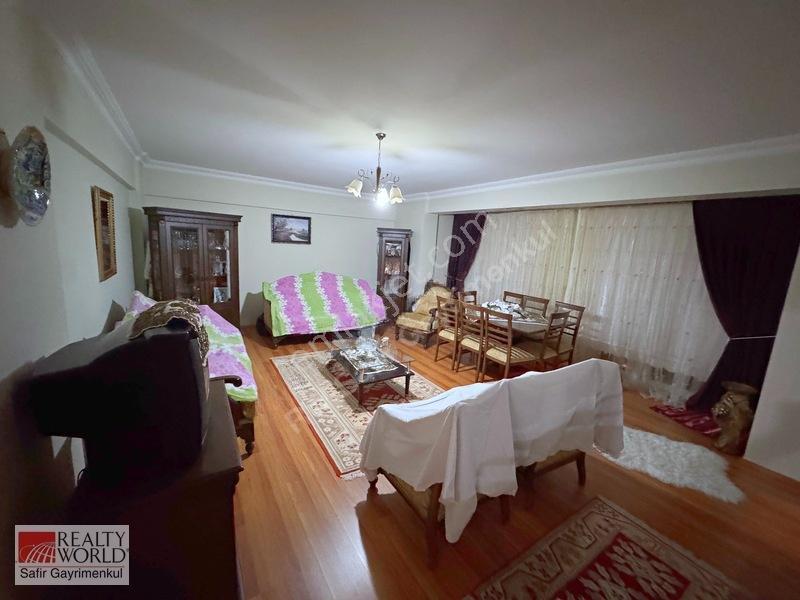 Adalet Mahallesi'nde 180 M² 3+1 | Servergazi Hastanesi Yakını — fotoğraf 3