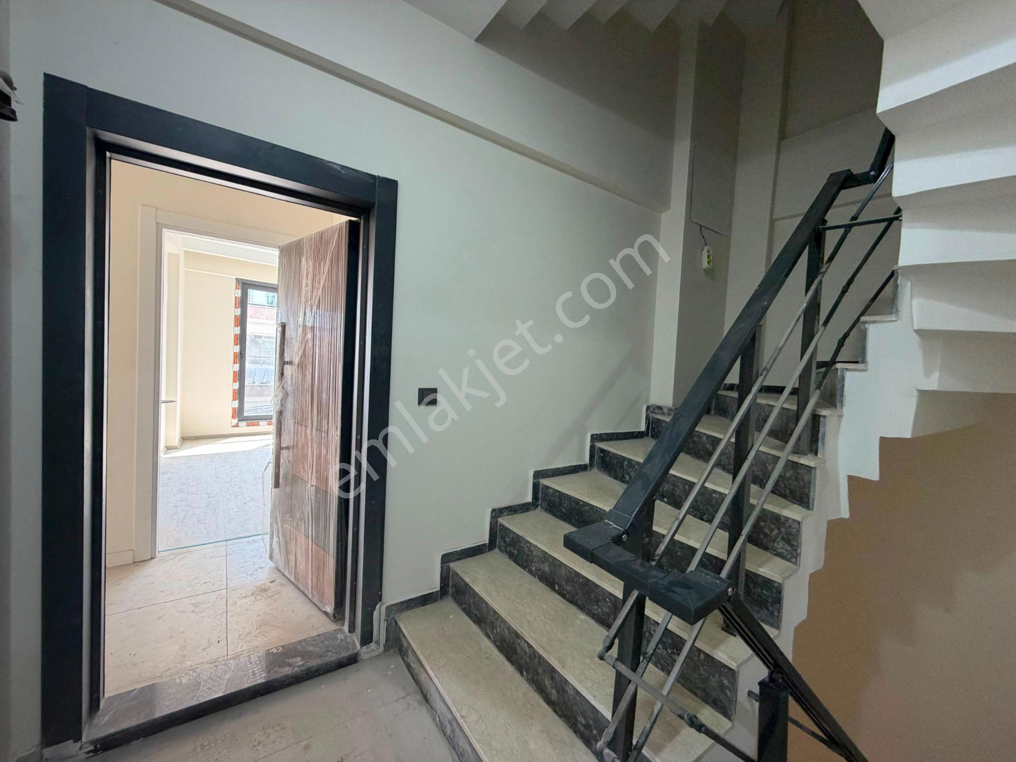 Bayraklı Gümüşpala’da Sıfır 2+1 | Güney-batı Cephe | Balkonlu | Krediye Uygun — fotoğraf 5