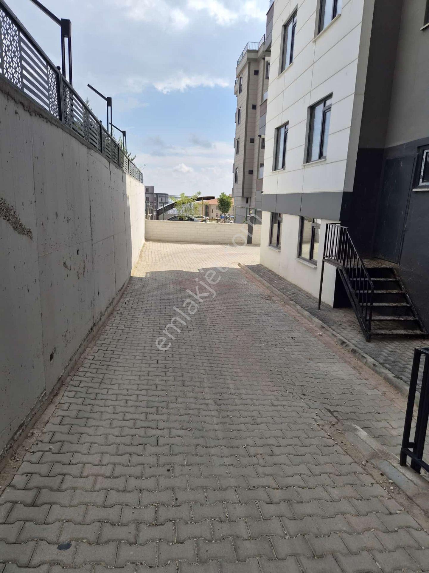 Batıkent İpekpark Mevkinde 2+1 Amerikan Mutfaklı (karaağaç) — fotoğraf 13