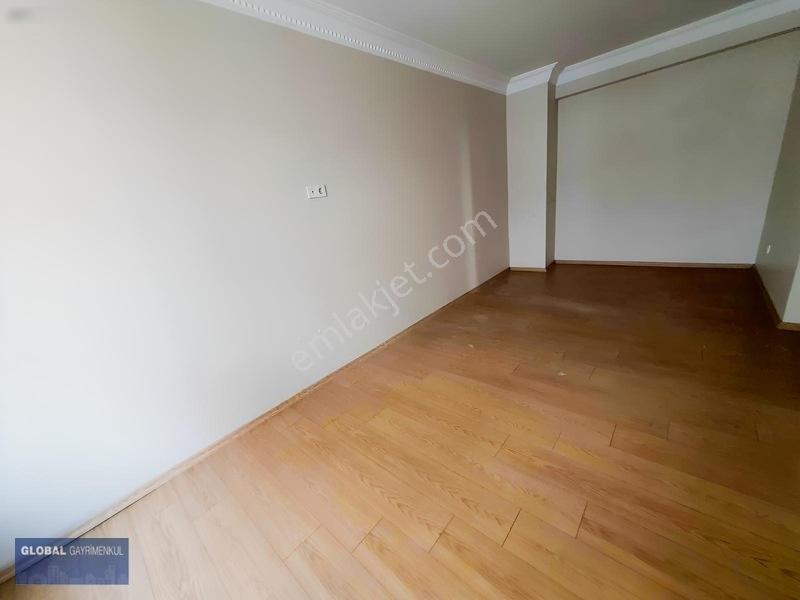 Global'den,marinaya Çok Yakın,etrafı Kapanmaz,115 M2,geniş Daire — fotoğraf 13