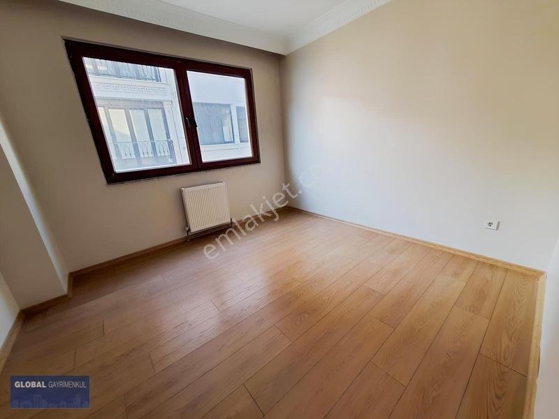 Global'den,marinaya Çok Yakın,etrafı Kapanmaz,115 M2,geniş Daire — fotoğraf 14