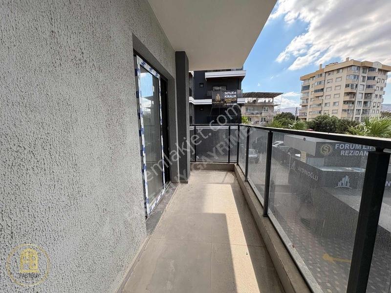 Bornova Ege Üni Yakını Büyük Balkonlu Köşe 1+1 Satılık Daire — fotoğraf 23