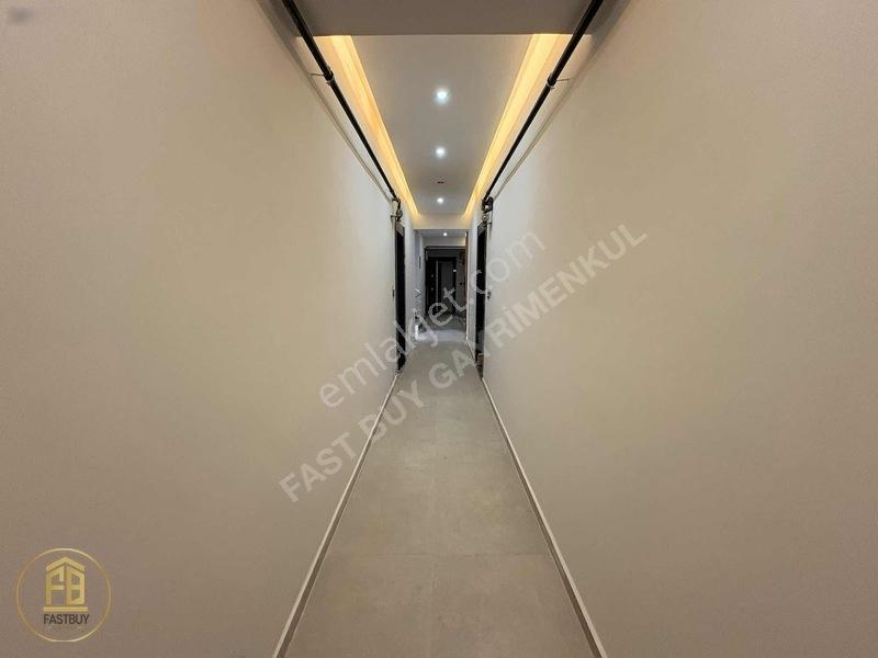 Bornova Ege Üni Yakını Büyük Balkonlu Köşe 1+1 Satılık Daire — fotoğraf 33