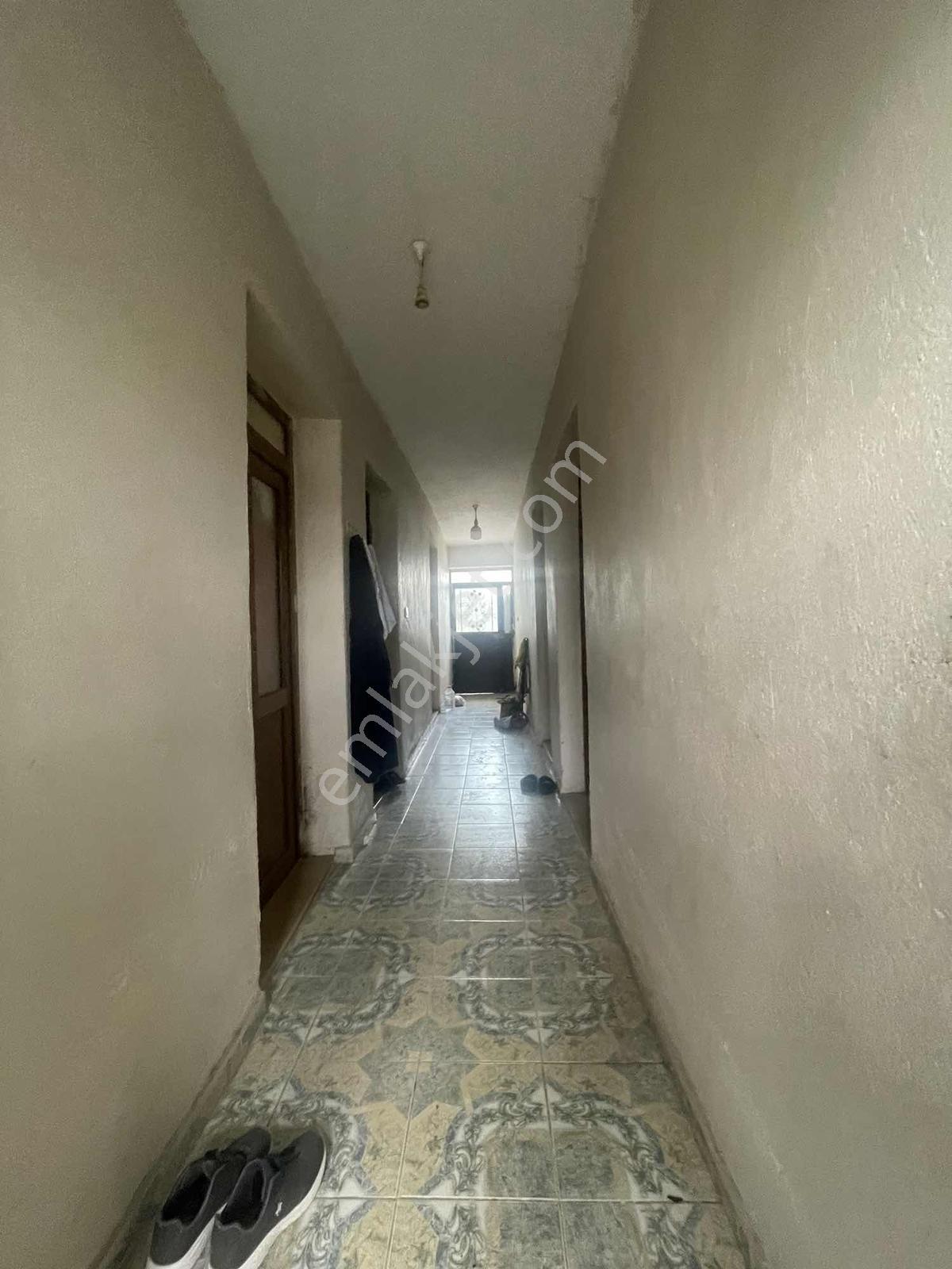 Menemen Göktepede Manisa Asfaltına Cepheli 555 M² Satılık Arsa — fotoğraf 10