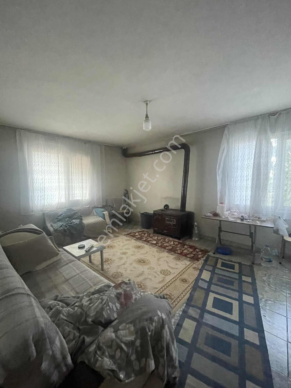 Menemen Göktepede Manisa Asfaltına Cepheli 555 M² Satılık Arsa — fotoğraf 12