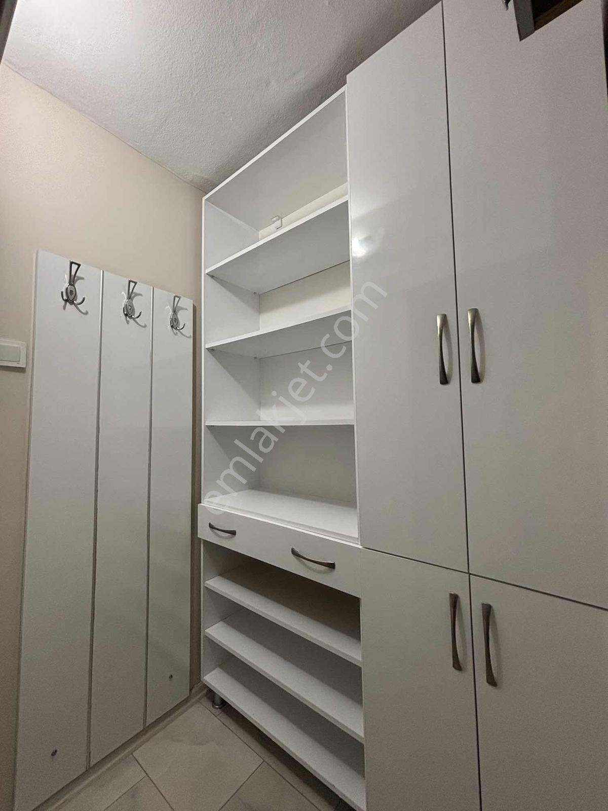 Göztepede Deniz Manzaralı Çift Otoparklı 130 M² Net Ferah 3+1 — fotoğraf 9