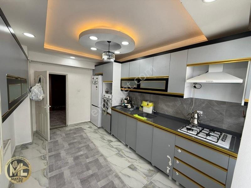 Makrolıfe Gayrımenkulden Satılık 3+1 Daire — fotoğraf 4