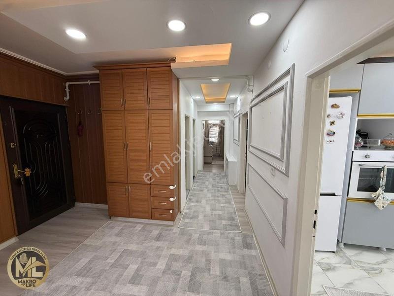 Makrolıfe Gayrımenkulden Satılık 3+1 Daire — fotoğraf 13