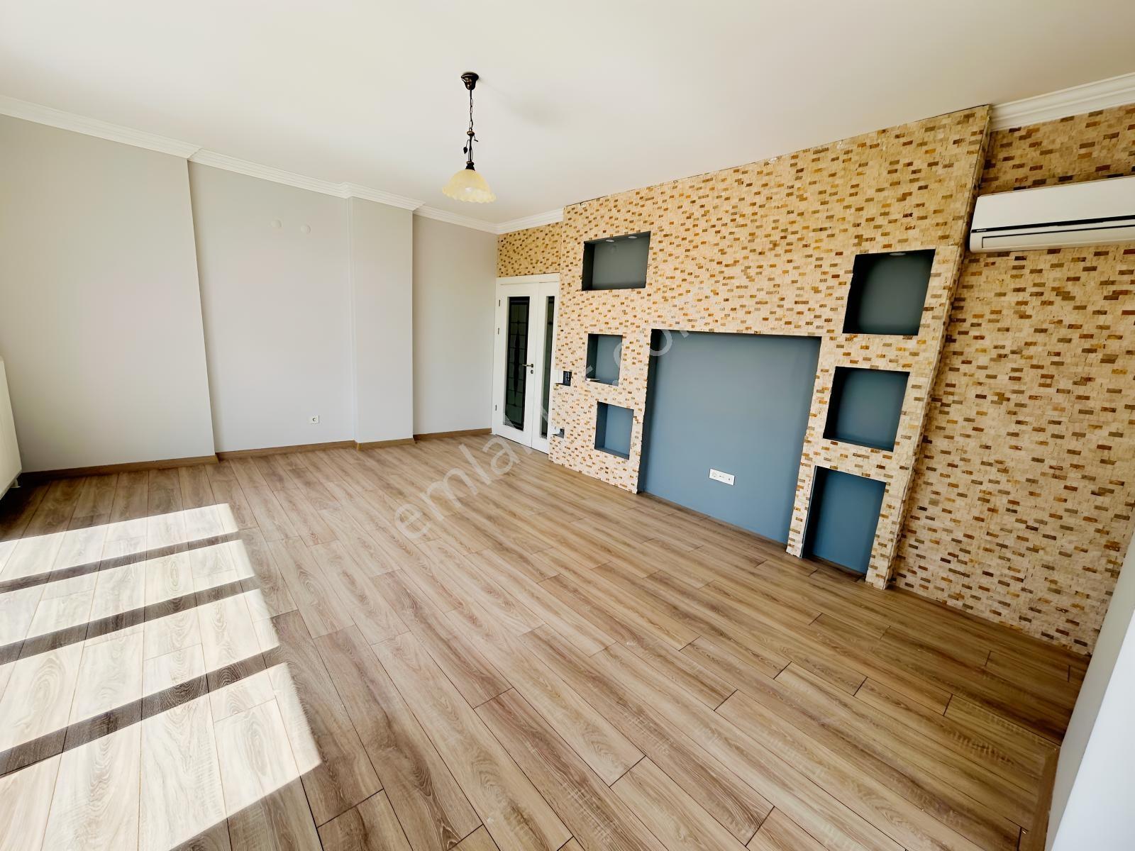 İki Blok'lu Lüx Havuzlu Site İçerisinde Satılık 2+1 Daire — fotoğraf 6
