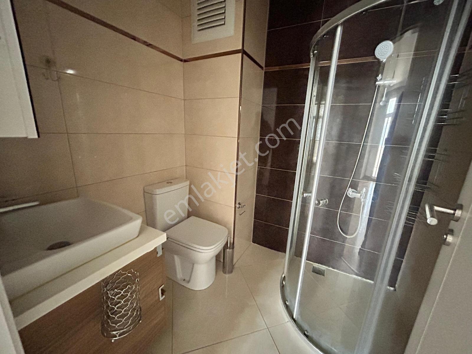 İki Blok'lu Lüx Havuzlu Site İçerisinde Satılık 2+1 Daire — fotoğraf 20
