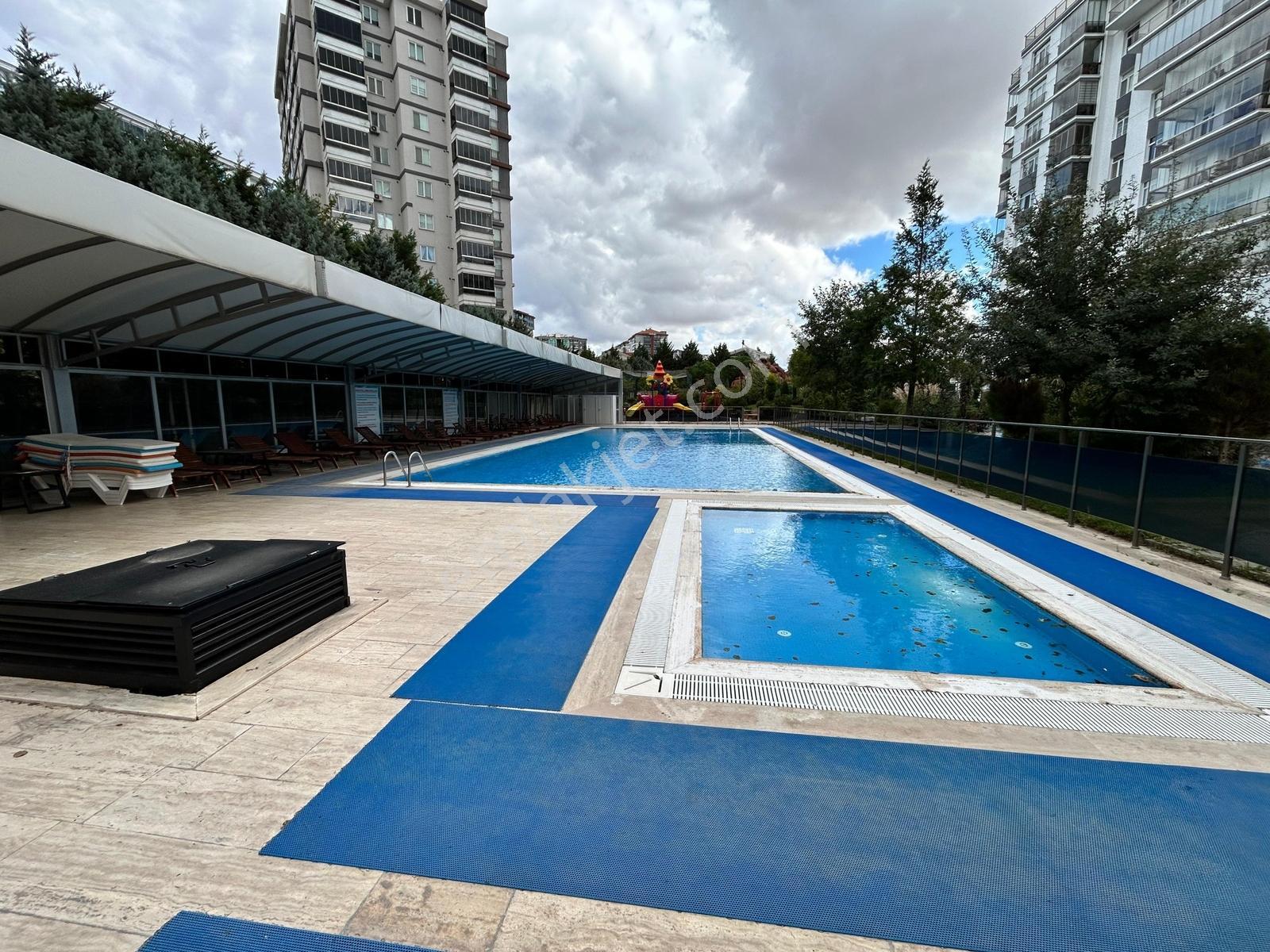 İki Blok'lu Lüx Havuzlu Site İçerisinde Satılık 2+1 Daire — fotoğraf 37
