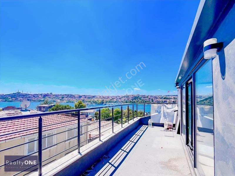 R-one Beyoğlu Eşsiz Haliç Manzaralı 3+2 Dubleks Satılık Daire — fotoğraf 2