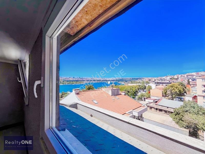 R-one Beyoğlu Eşsiz Haliç Manzaralı 3+2 Dubleks Satılık Daire — fotoğraf 11