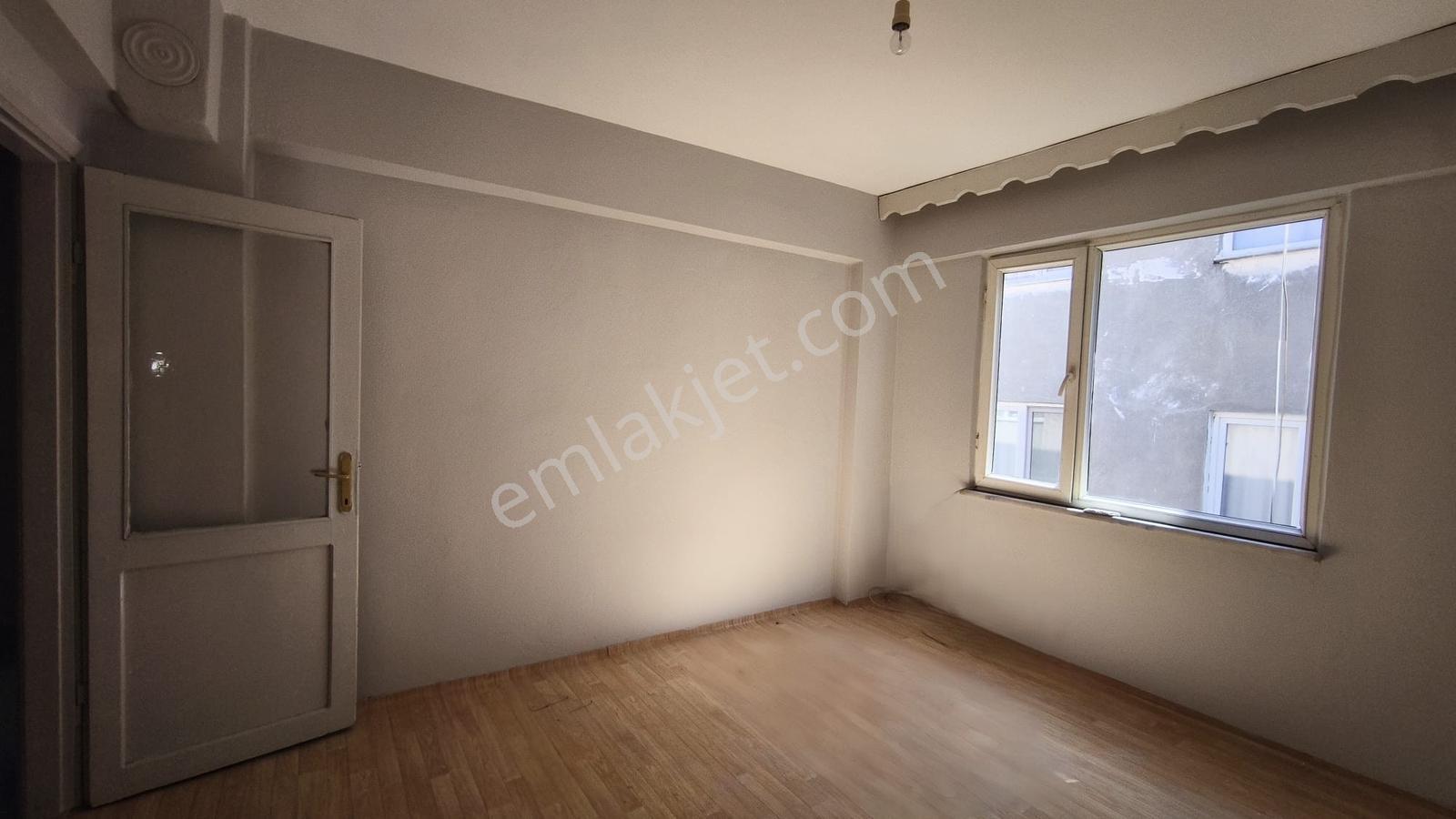 Kaya Emlak-şarköy İstiklal'de Merkezi Konumda 2+1 Satılık Daire — fotoğraf 16