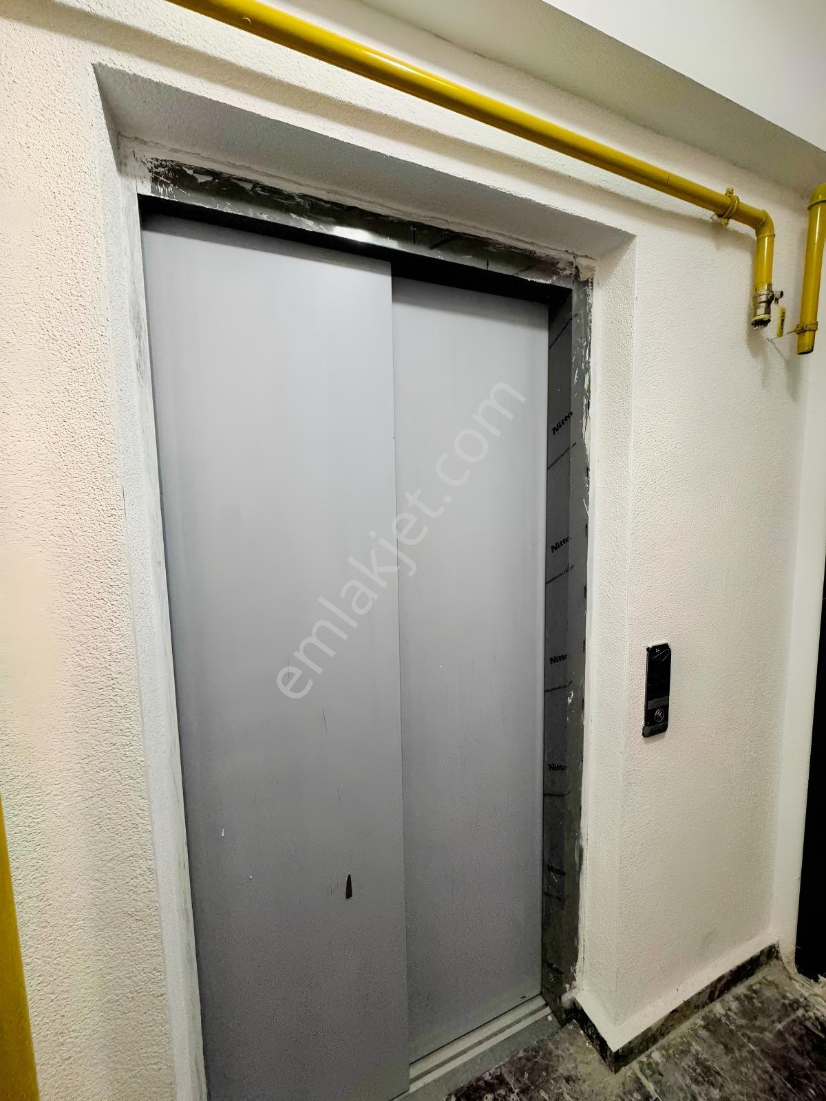 Kaymen Emlaktan 71 Evler Mh Satılık 2+0 Daire — fotoğraf 2